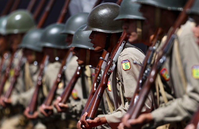 Analistas criticam impunidade de militares na história do país
