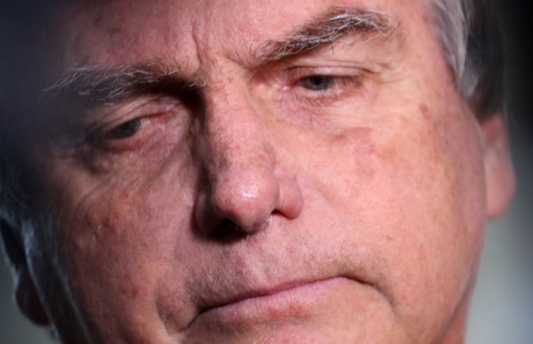 Bolsonaro recorre e Moraes nega viagem ao EUA mais uma vez