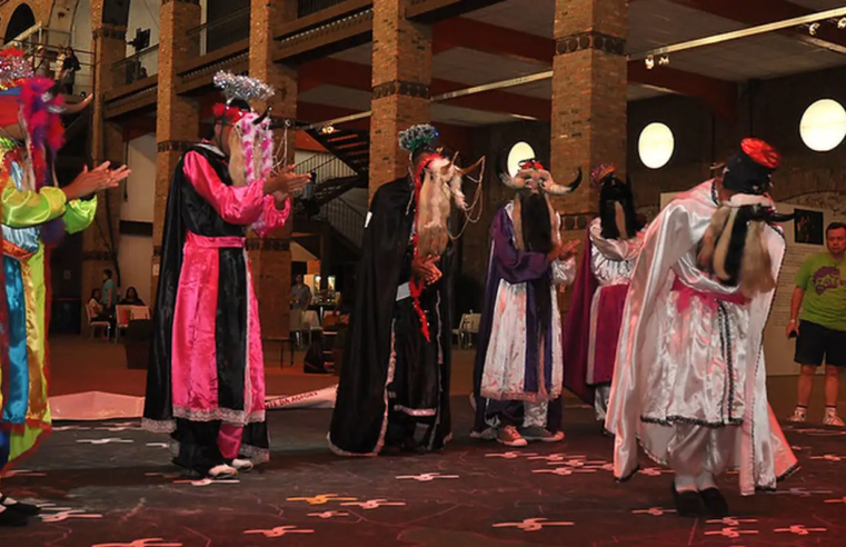 Hoje é Dia: Dia de Reis, Charlie Hebdo e Elvis Presley são destaques