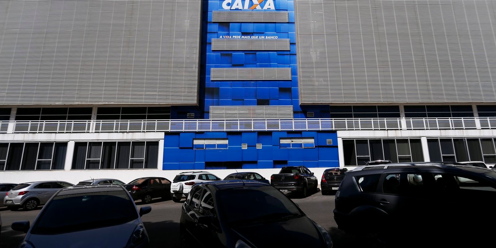 Caixa fecha dezembro com saldo de R$ 832,1 bi em crédito imobiliário