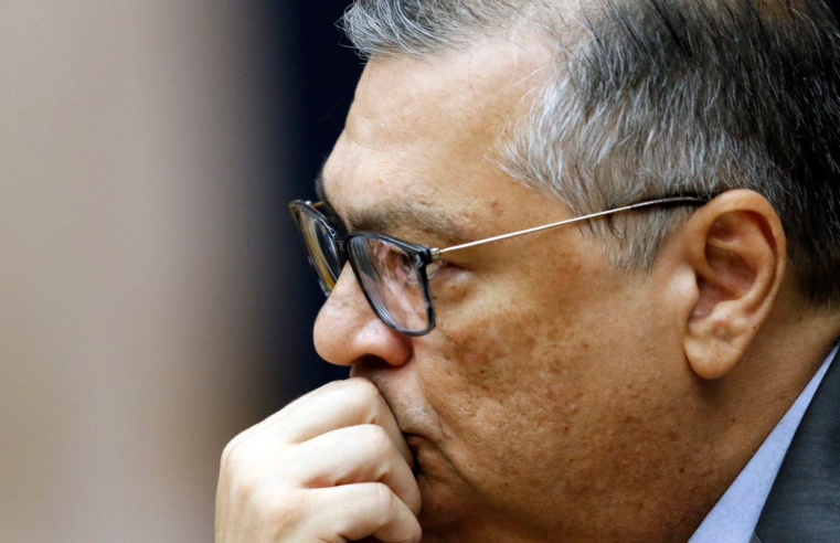 Dino convoca audiência com Executivo e Congresso sobre emendas