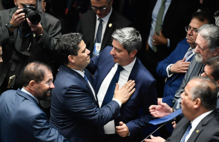 Davi Alcolumbre é eleito presidente do Senado com ampla maioria
