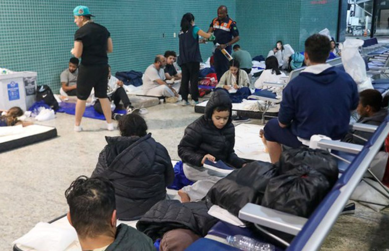 Segunda aeronave com brasileiros deportados dos EUA chega hoje