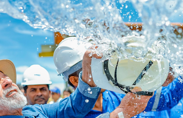 Lula entrega obras de saneamento e abastecimento de água na Bahia
