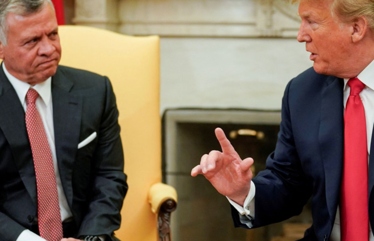 Trump pedirá a rei da Jordânia para transferir palestinos de Gaza
