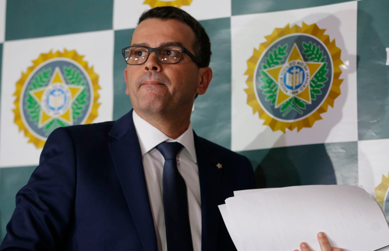 Ex-delegado preso no caso Marielle pede ao STF desbloqueio de salário