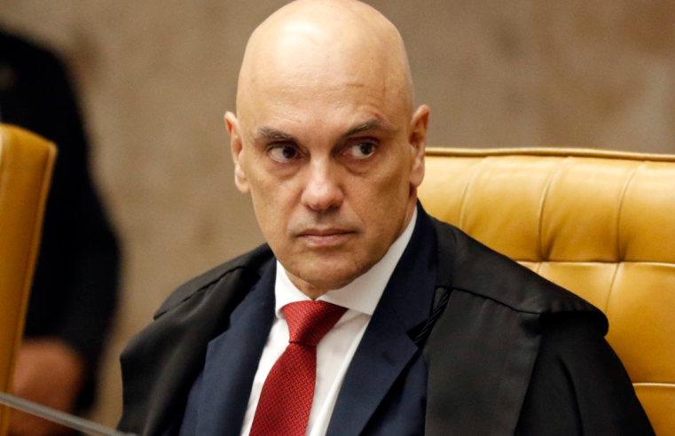 Após denúncia contra Bolsonaro, mídia de Trump abre ação contra Moraes