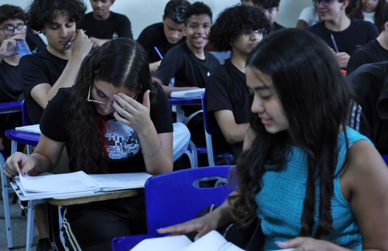 Pé-de-Meia será depositado na conta de alunos a partir de terça-feira