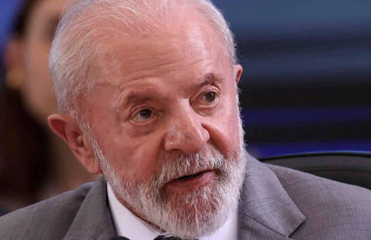 Lula anuncia edital para obra do túnel Santos-Guarujá