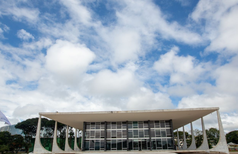 Moraes nega novo pedido de Bolsonaro para ampliar prazo de defesa