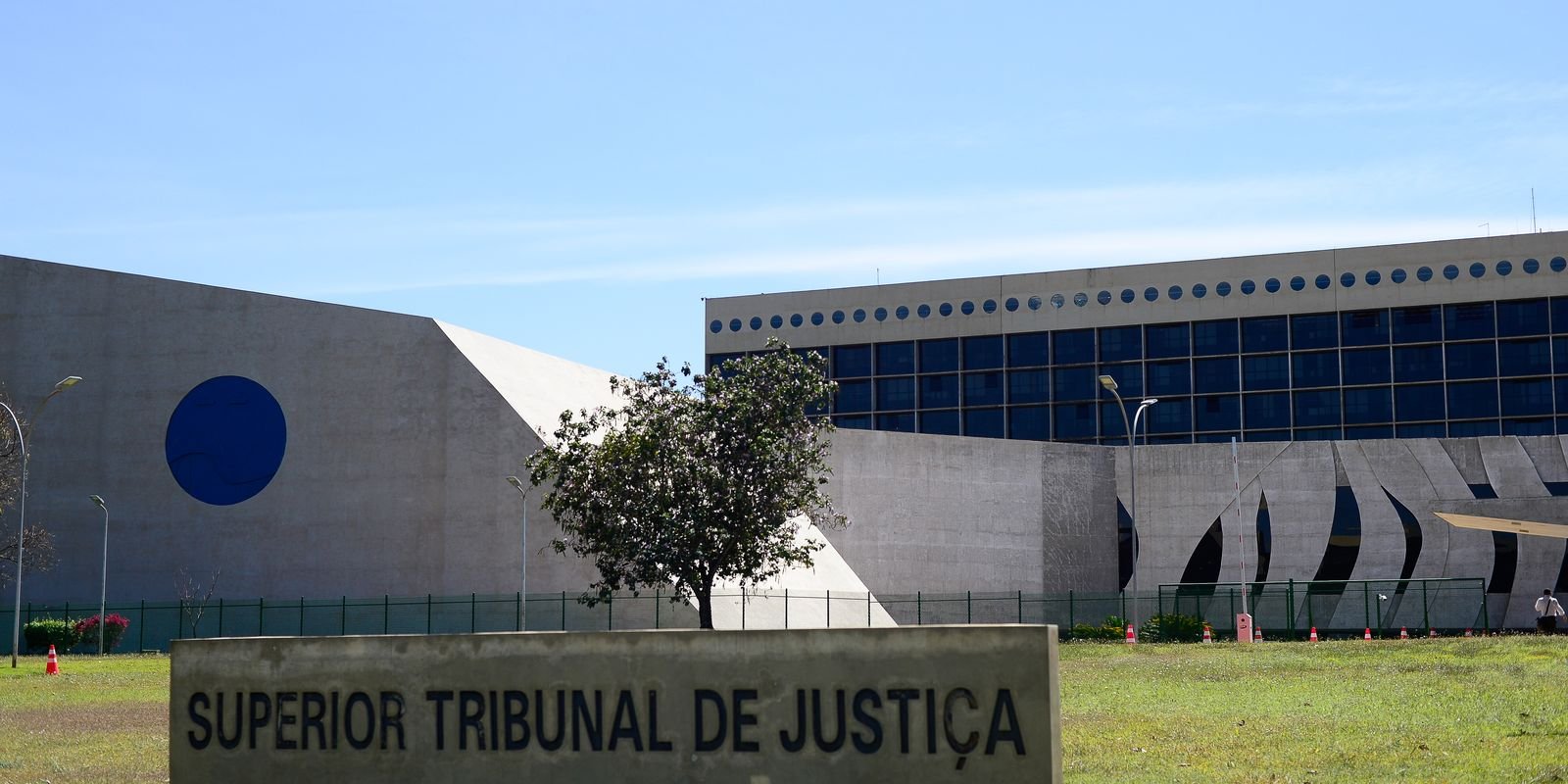 Ministros do STJ defendem Moraes de críticas dos EUA
