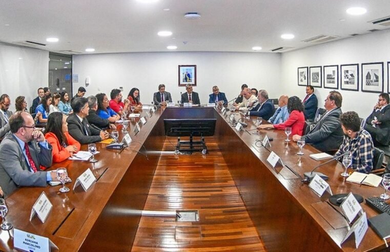 Centrais sindicais pedem isenção de Imposto de Renda sobre PLR