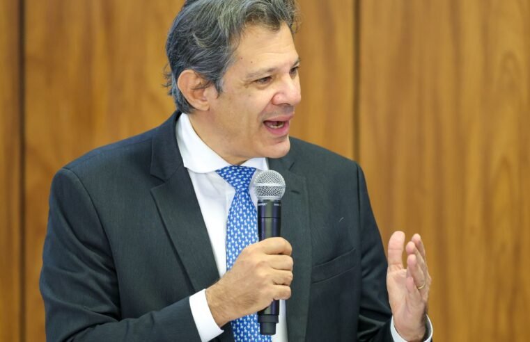 Haddad sai em defesa de arcabouço fiscal e se compromete com metas