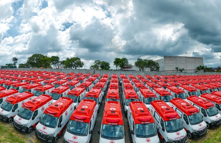 Lula entrega 789 novas ambulâncias para a frota do Samu