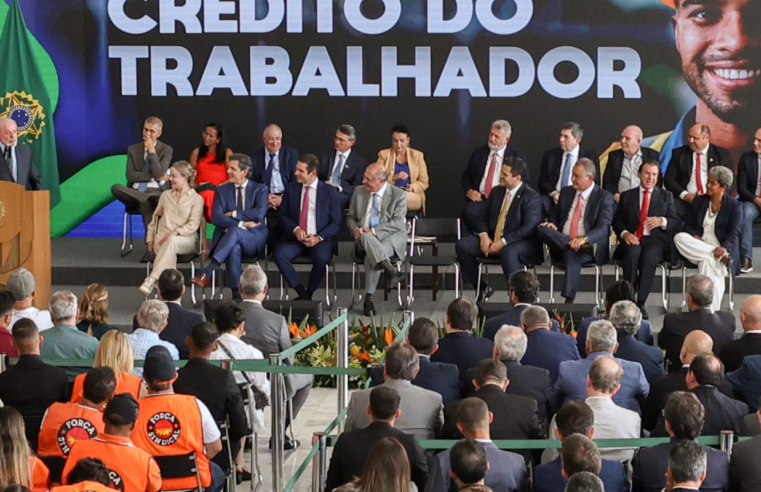 Lula autoriza uso do eSocial para ofertar consignado a empregados CLT