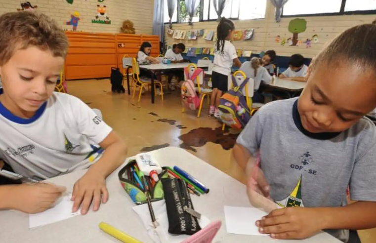Prêmio Educador Nota 10 recebe inscrições de todo o país