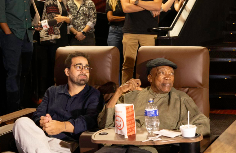 Milton Nascimento se emociona com filme sobre sua vida em pré-estreia