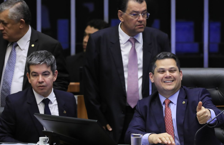 Orçamento de 2025 é aprovado pelo Congresso Nacional