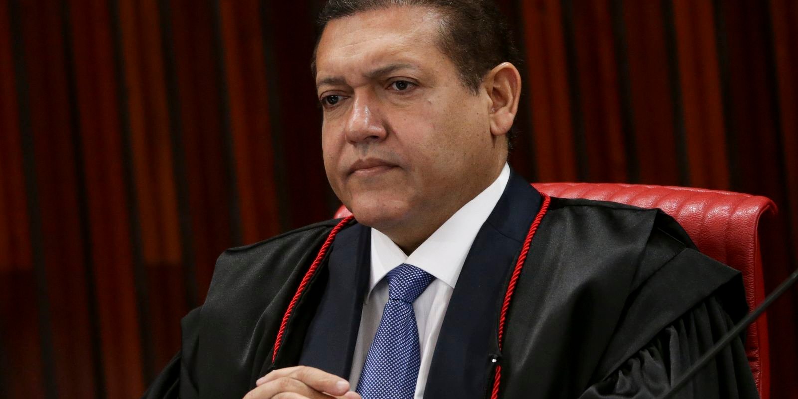 Nunes Marques vota contra recurso de Bolsonaro e Braga Netto