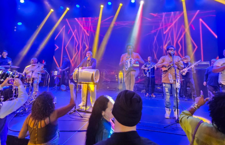 Fundo de Quintal leva música brasileira aos Estados Unidos