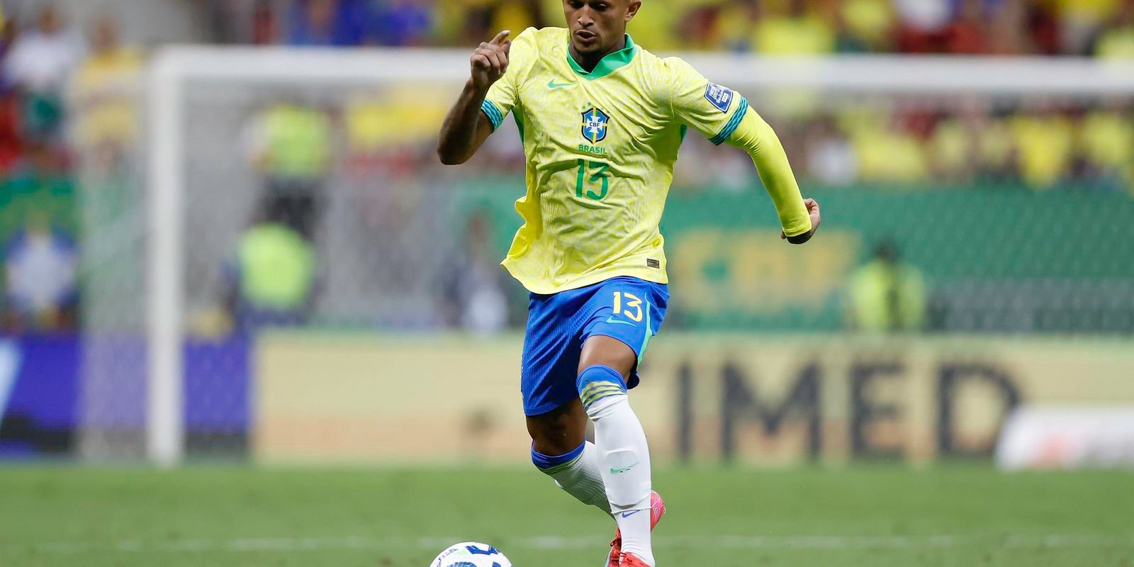 Seleção começa duelo contra Argentina com Wesley e Matheus Cunha