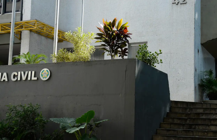 Preso ex-PM suspeito de treinar traficantes do Comando Vermelho no Rio
