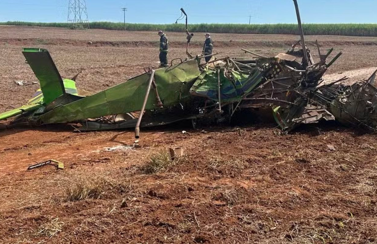 Piloto morre em queda de avião agrícola no interior de SP