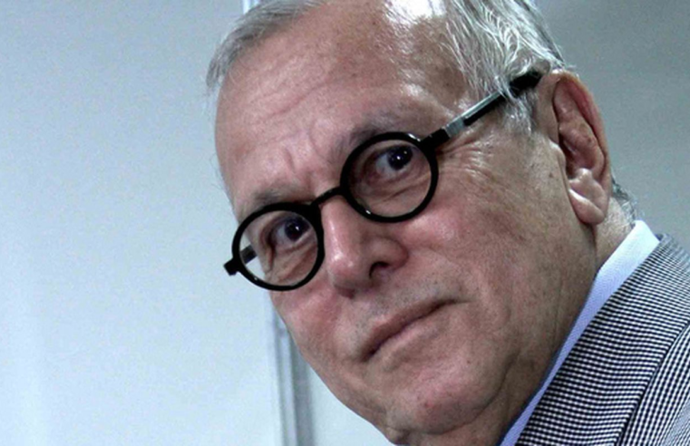 Ex-presidente da ABL Marcos Vilaça morre aos 85 anos, no Recife