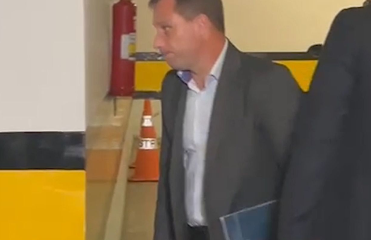 Moraes autoriza viagem de Mauro Cid para São Paulo