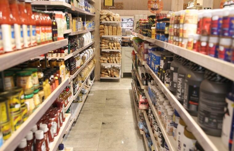 Supermercados paulistas faturaram R$ 328 bilhões em 2024