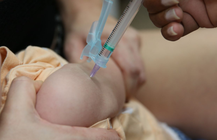 Campanha de vacinação contra a gripe começa nesta segunda-feira