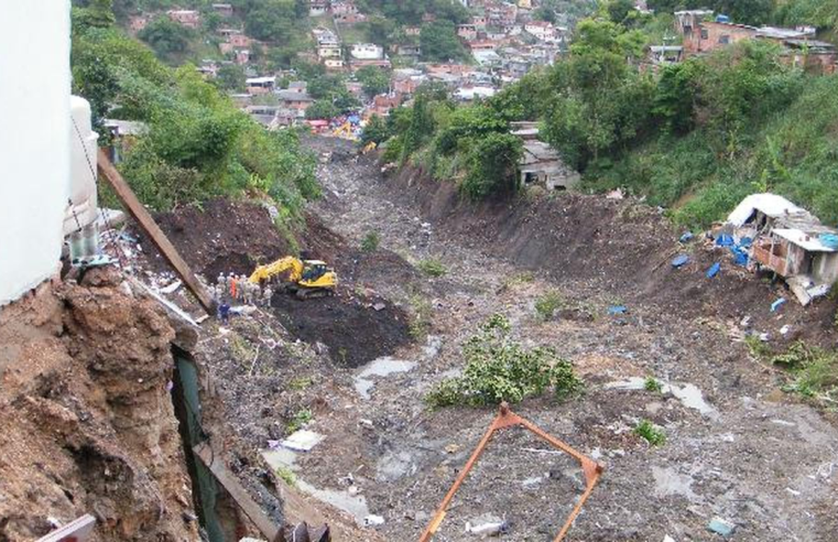 Após 15 anos, sobreviventes contam traumas de temporais em Niterói