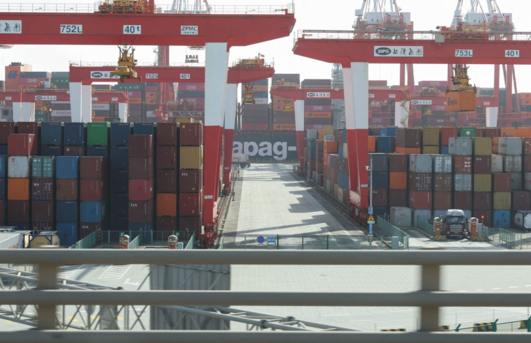 EUA vão taxar produtos da China em 104% a partir desta quarta