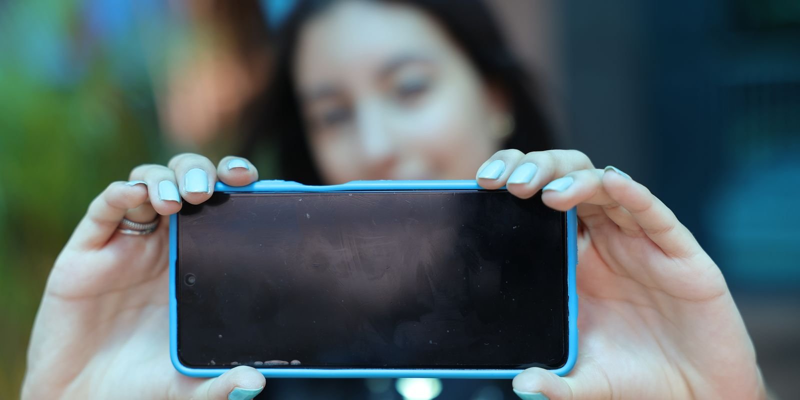 Celular Seguro começa a emitir alerta de bloqueio de aparelhos