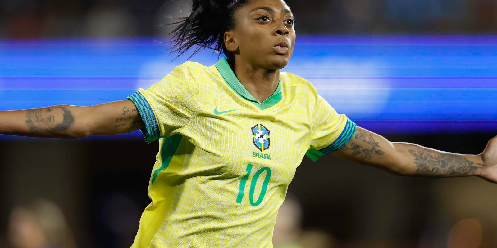 Brasil conquista vitória histórica sobre os EUA no futebol feminino