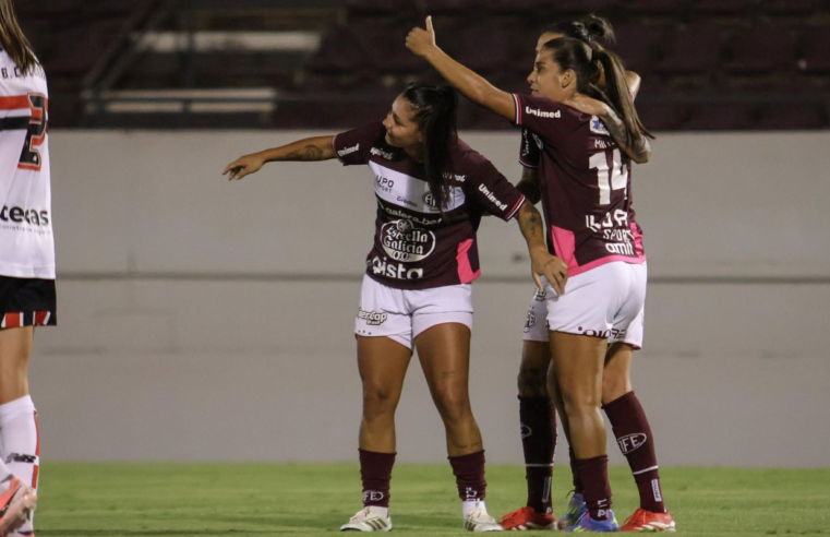 Ferroviária vence e assume liderança do Brasileiro Feminino