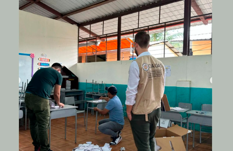 Oposição denuncia fraude na eleição do Equador