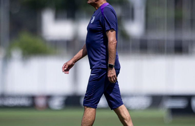 Corinthians demite o técnico argentino Ramón Díaz