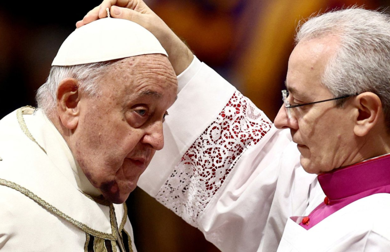 Líderes mundiais lamentam morte do papa Francisco