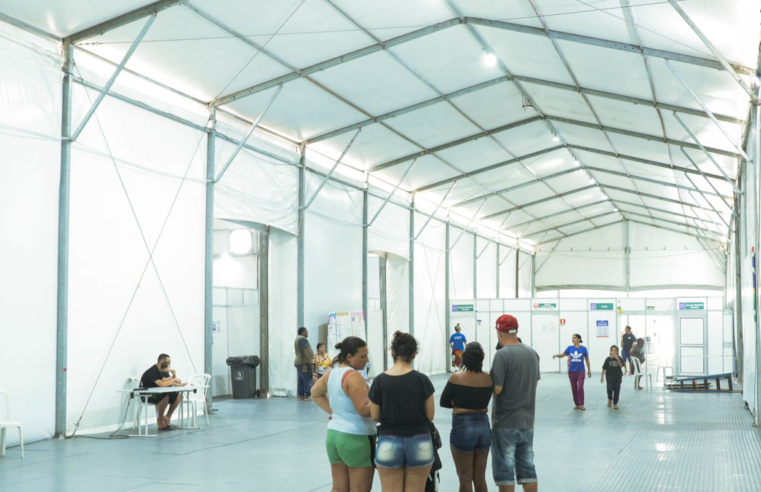 Um ano após enchentes, cerca de 380 pessoas seguem em abrigos no RS