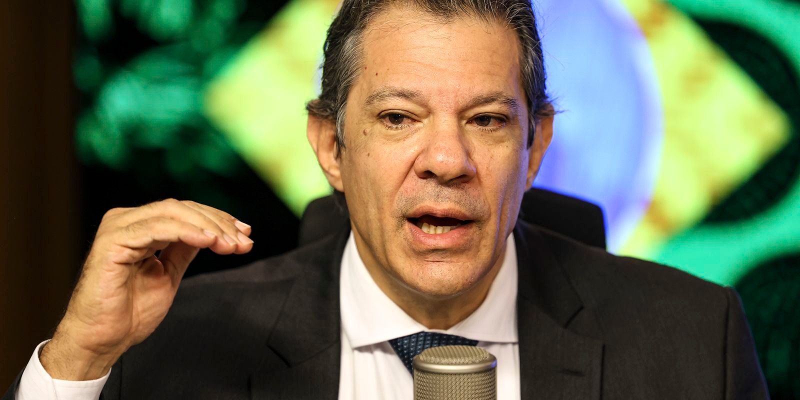 Crédito extraordinário para o INSS não está em discussão, diz Haddad