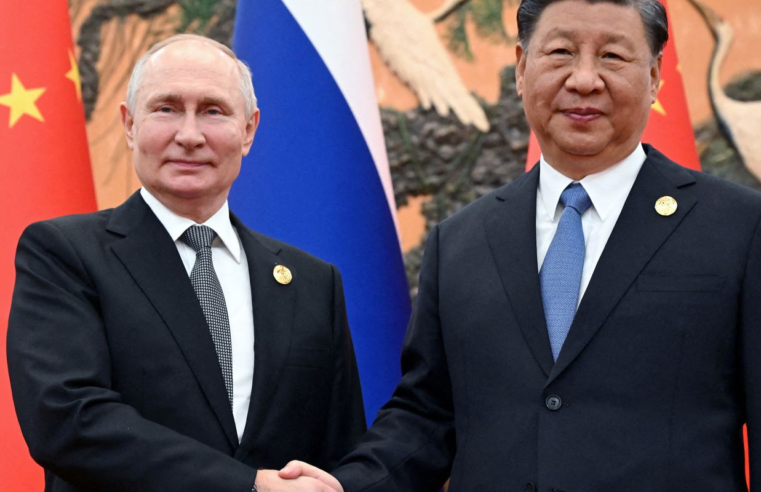 Ucrânia ataca Moscou durante visita de Xi Jinping; aeroportos fecham