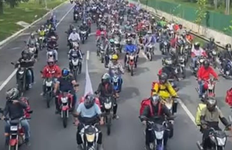 SP: motofretistas fazem ato contra "pejotização" no Dia do Trabalhador