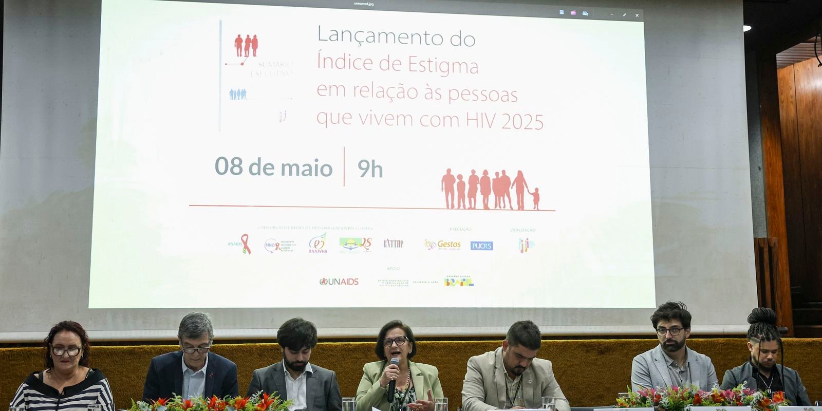 Discriminação atinge 52,9% das pessoas com HIV/aids, mostra pesquisa