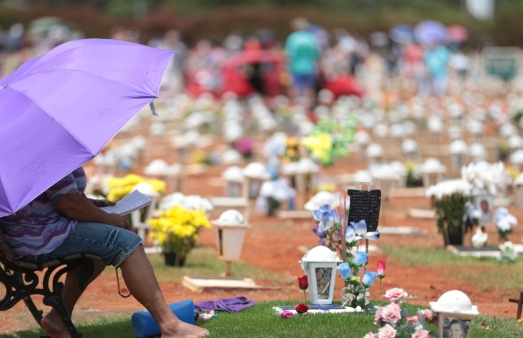 Grupos terapêuticos ajudam mães a lidar com "dor inominável" do luto 