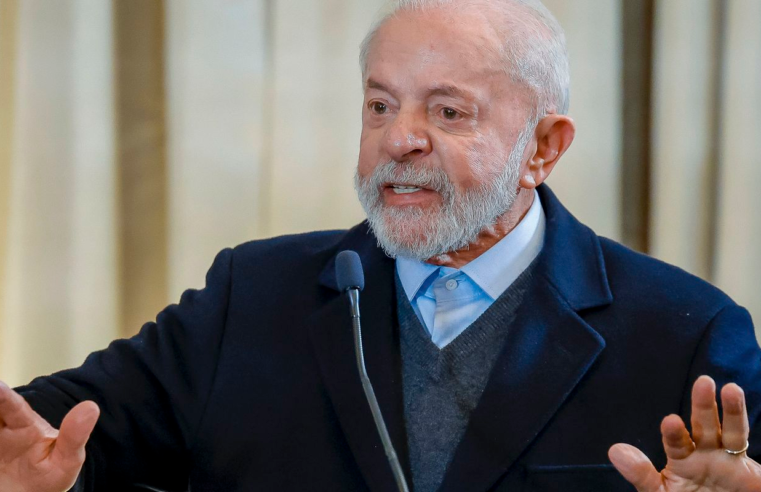 Nenhum aposentado terá prejuízo, diz Lula sobre descontos indevidos