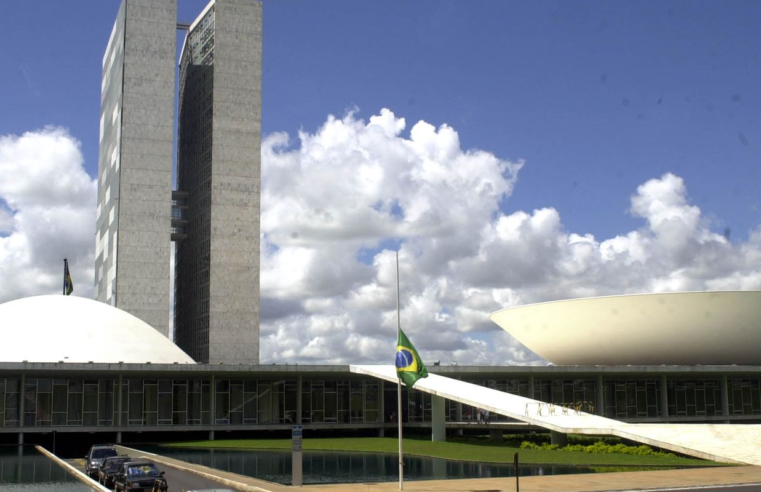 Comissões do Senado aprovam flexibilização do licenciamento ambiental