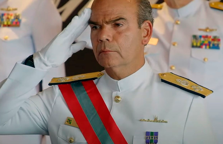 Chefe da Marinha pede dispensa como testemunha de ação do golpe