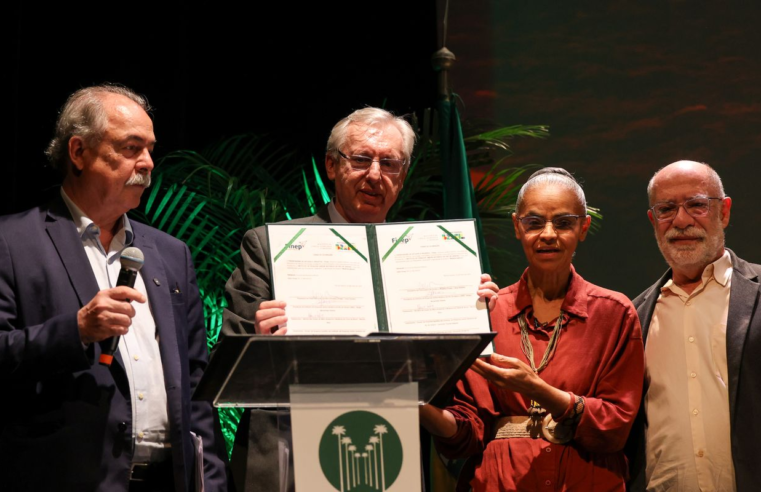 Marina diz que licenciamento ambiental sofreu "golpe de morte"