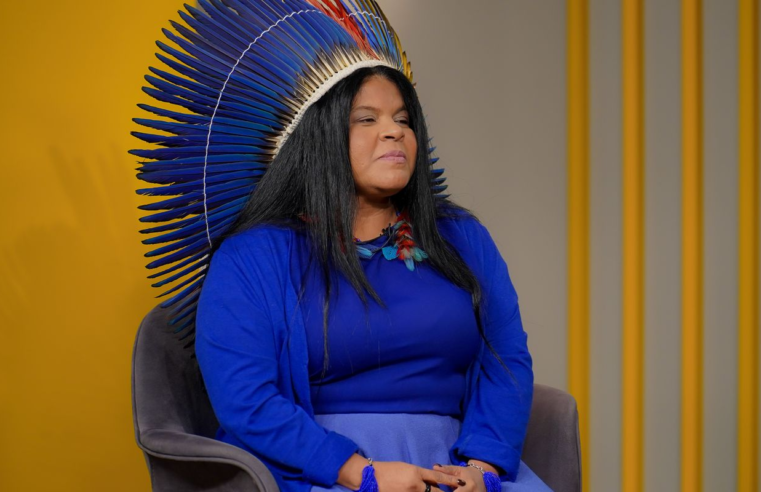 Uerj entrega título doutora honoris causa à ministra Sonia Guajajara